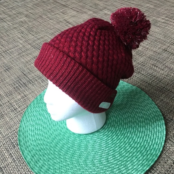 NWT Adidas Twilight II Lurex Pom Beanie - Picture 2 of 2